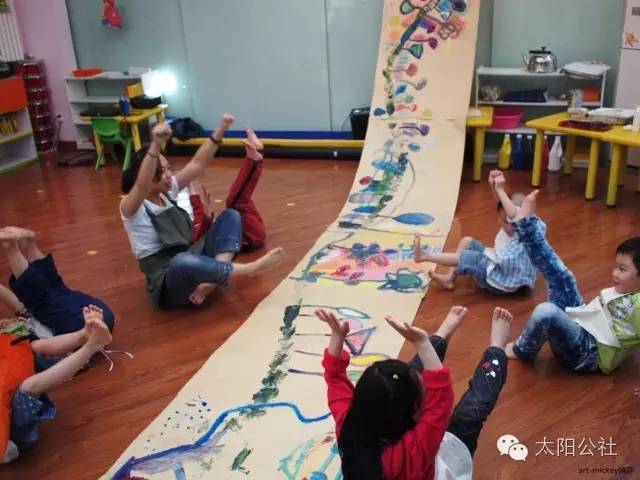 露营舞台搭建教案大班_大班教案搭建露营舞台设计_大班露营幼儿园教案